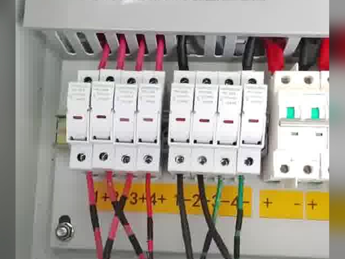 山区景区 12kW 光伏离网储能系统配置案例项目实拍 5