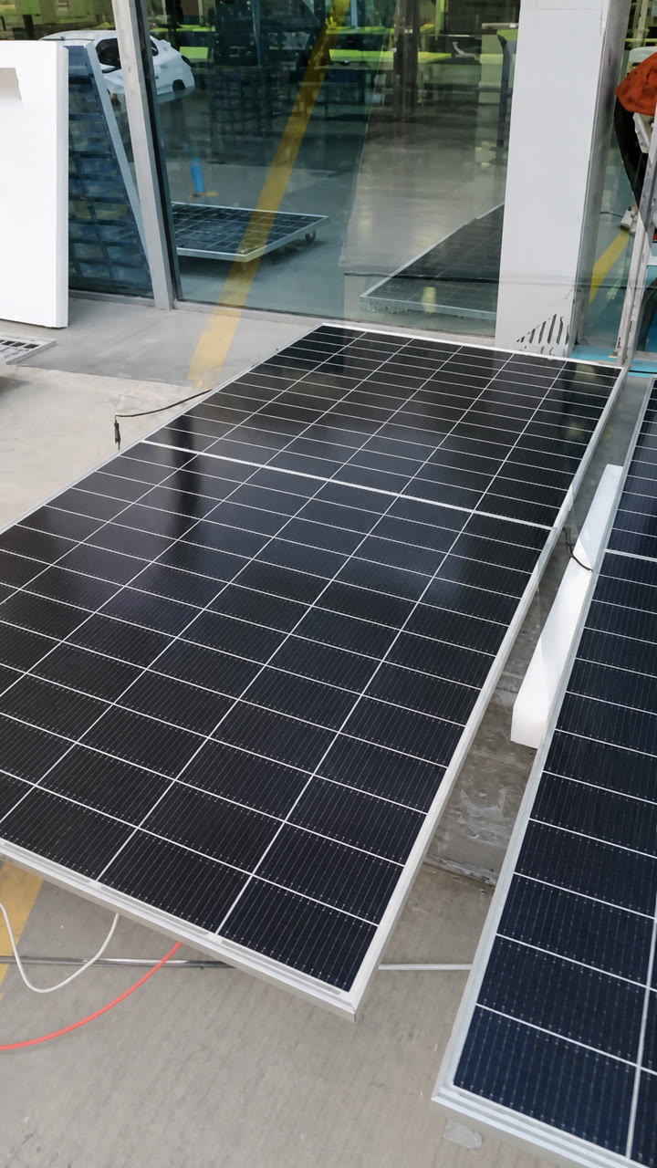 佛得角 12 套 3kW 光伏离网储能系统出货实拍 3